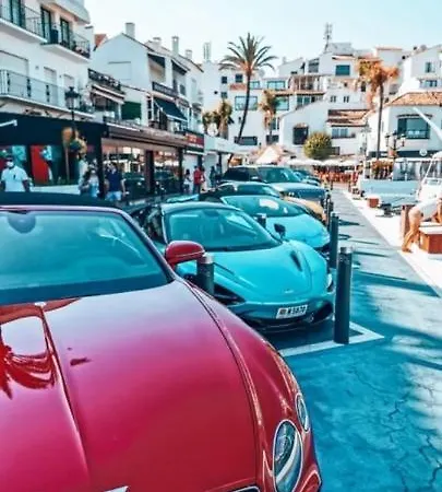 Apartamento Heart Of Puerto Banus Newly Renavated Free Parking , Wifi ,pool,gym,padel Court Marbella